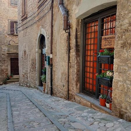 Casa Vacanza Todi Antica ภายนอก รูปภาพ