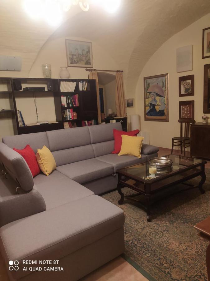 Casa Vacanza Todi Antica ภายนอก รูปภาพ