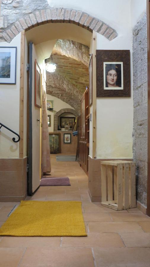 Casa Vacanza Todi Antica ภายนอก รูปภาพ