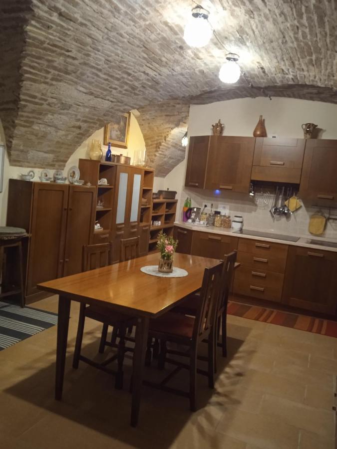Casa Vacanza Todi Antica ภายนอก รูปภาพ
